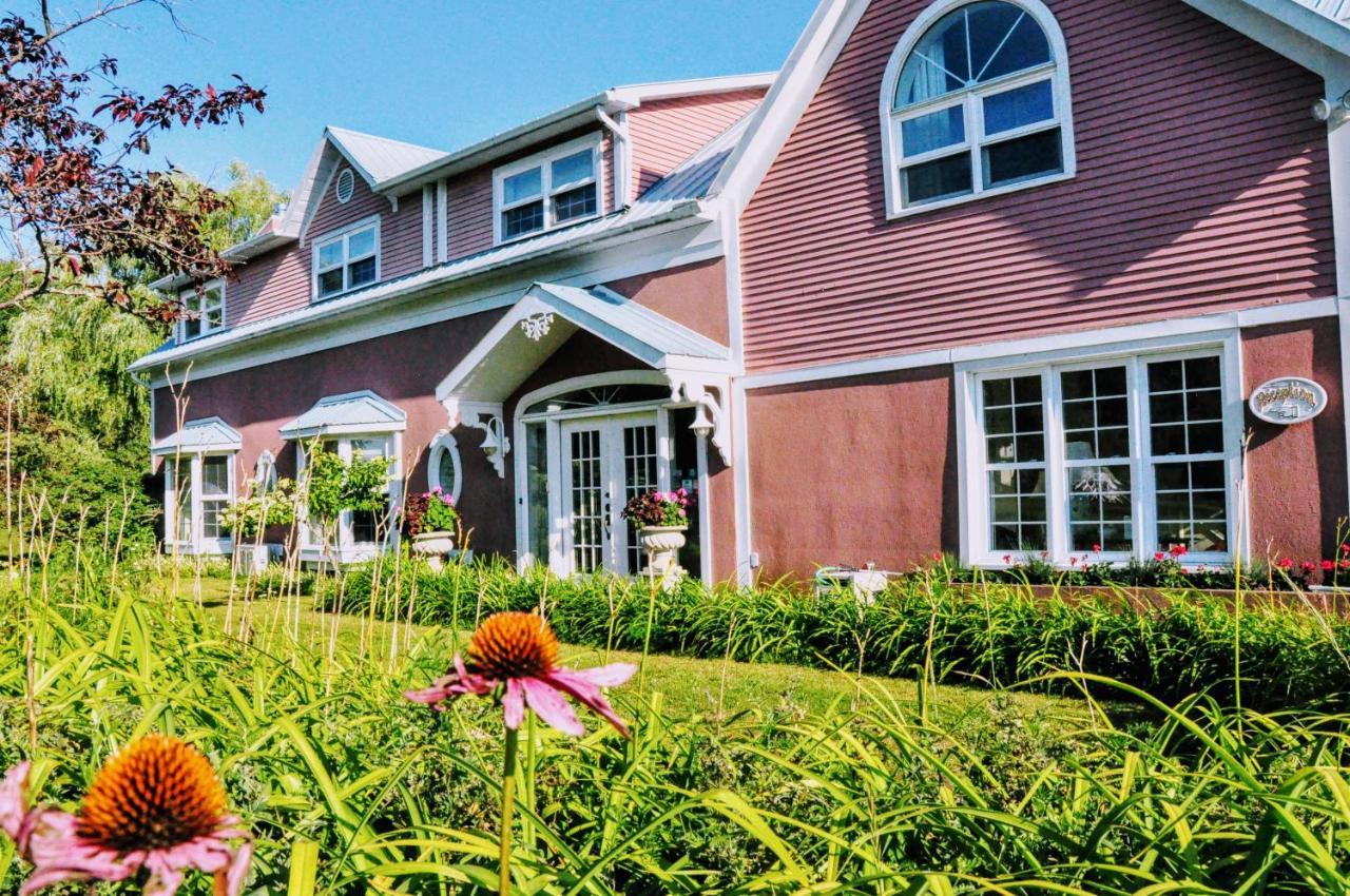 Hotel Le Tricorne North Hatley